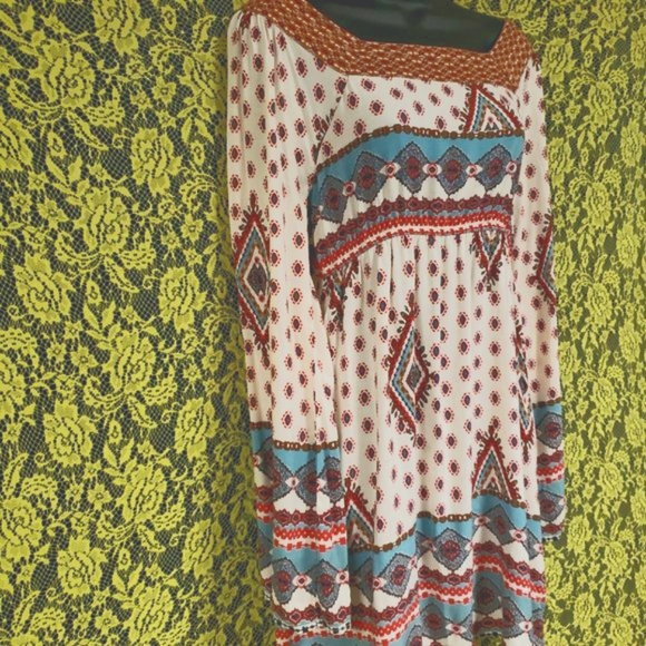 Southwestern Babydoll Paisley Tunic - Picture 3 of 7